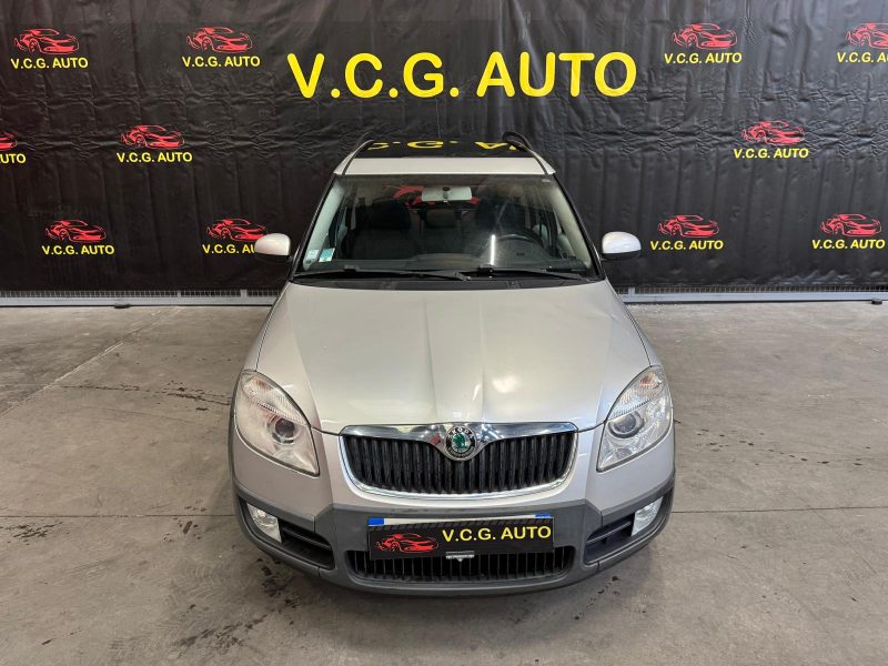 SKODA ROOMSTER 1.9 TDI 105 Scout