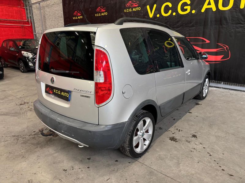 SKODA ROOMSTER 1.9 TDI 105 Scout