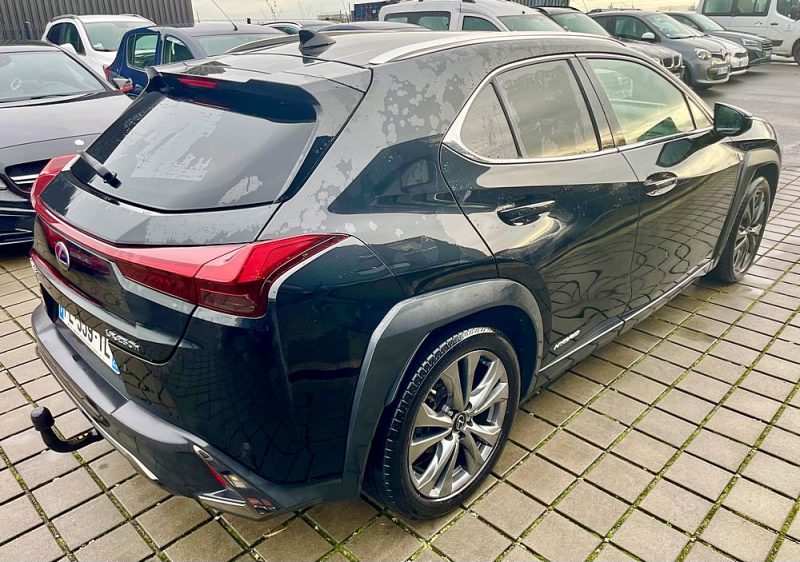 LEXUS UX 250H PACK SPORT GARANTIE CONSTRUCTEUR JUSQU'A 2027