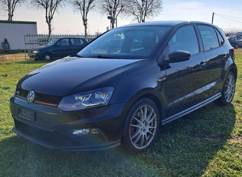 VOLKSWAGEN POLO 2016Volkswagen Polo GTI 1.8 TSI 192 CV BVM6 2016 155000km