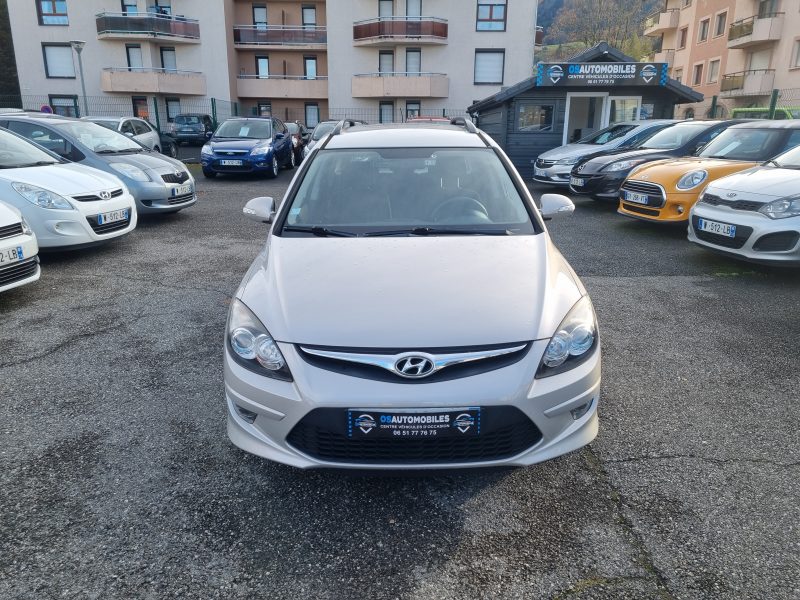 HYUNDAI i30 SW 2011