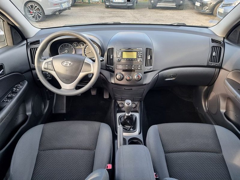 HYUNDAI i30 SW 2011