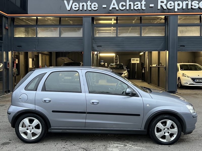 OPEL CORSA C III PHASE 2 1.2 75 Cv 5 PORTES / CLIMATISATION BLUETOOTH 25 300 Kms - GARANTIE 1 AN