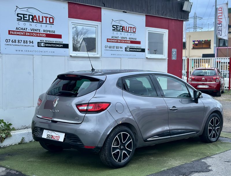 RENAULT CLIO 2016