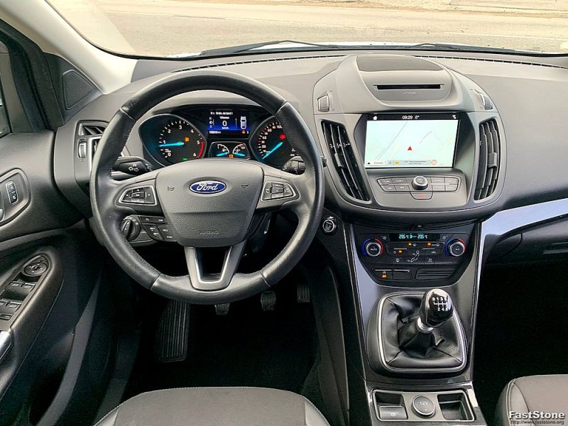 FORD KUGA 2017