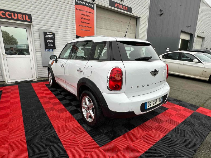 MINI MINI COUNTRYMAN 2014