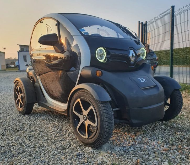 RENAULT TWIZY 2016