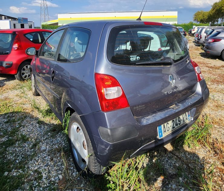 RENAULT TWINGO II 2009