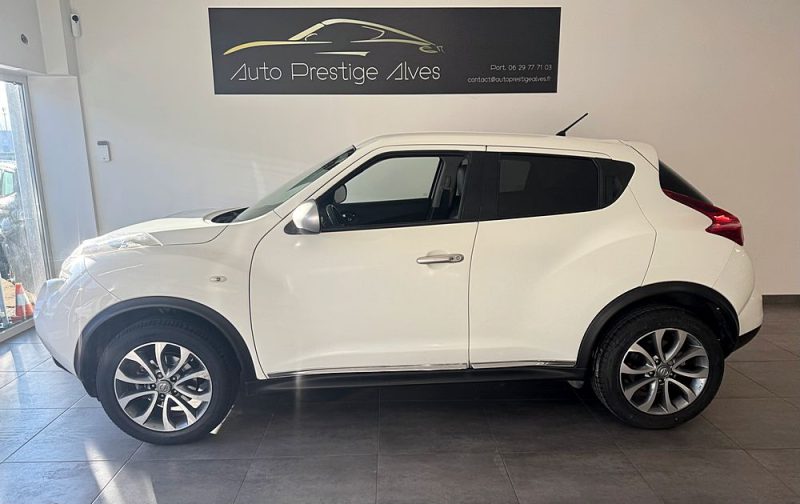 NISSAN JUKE 2012