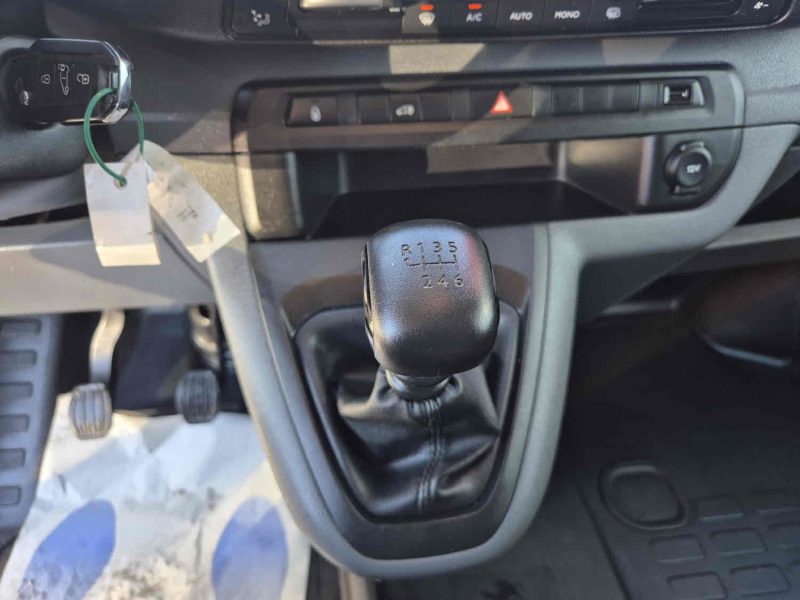 PEUGEOT EXPERT 2021