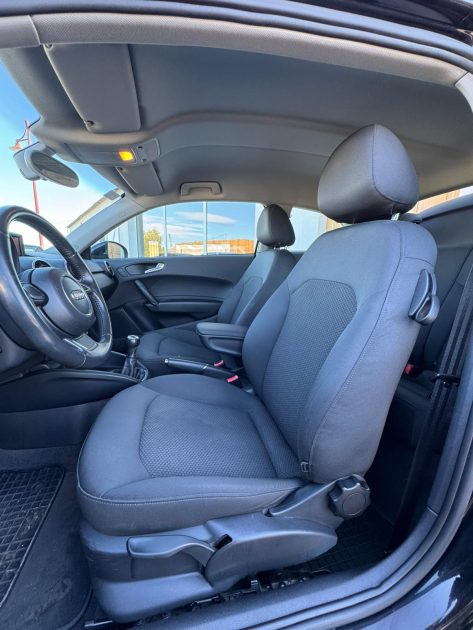 AUDI A1 2011 1.2 tfsi 86CV Ambition / Moteur à Chaine / CT OK 