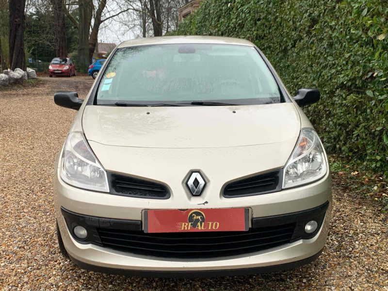 RENAULT CLIO 2007 1.5 dCi (68Ch)