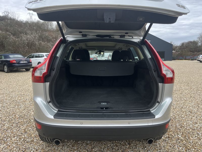 VOLVO XC60 2012