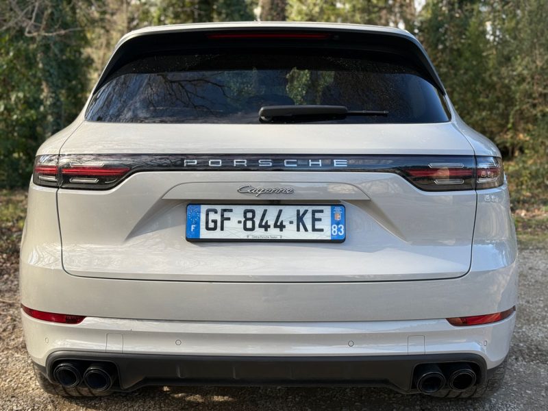 PORSCHE CAYENNE 3.0 E-HYBRID 462