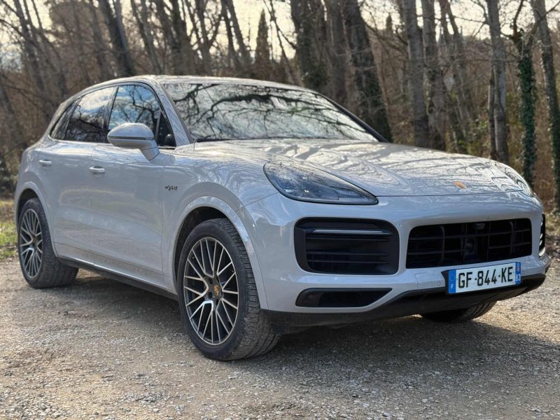 PORSCHE CAYENNE 3.0 E-HYBRID 462