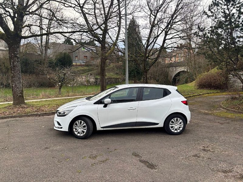 RENAULT CLIO 2019