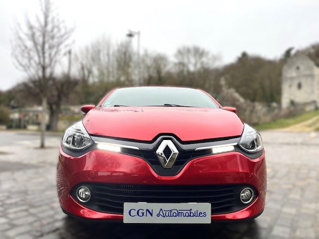 RENAULT CLIO 2016