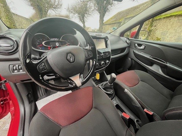 RENAULT CLIO 2016