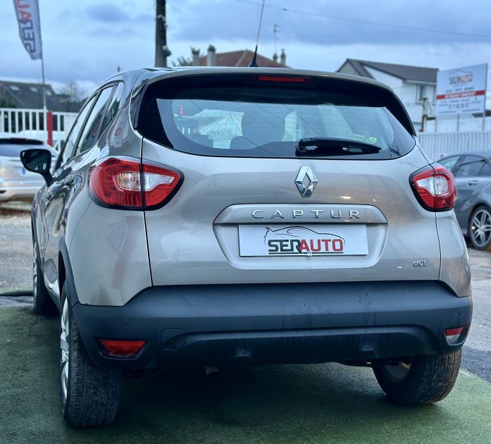 RENAULT CAPTUR 2015