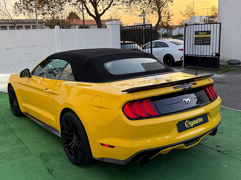 FORD MUSTANG 2018