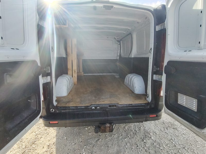 RENAULT TRAFIC III l1h1 1.6dci 120cv 2015