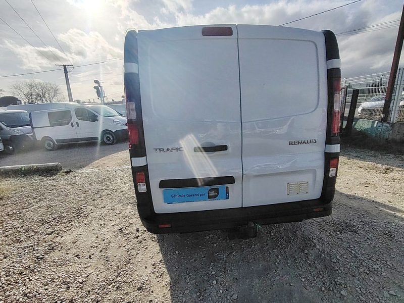 RENAULT TRAFIC III l1h1 1.6dci 120cv 2015