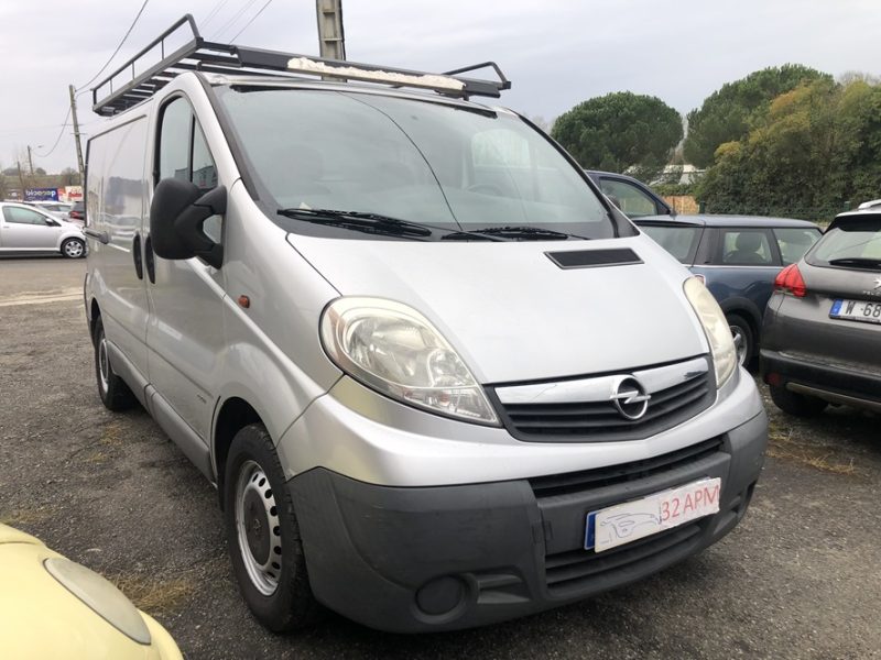 VIVARO 2.0 CDTI 90 L1H1 2900 CA PACK CLIM