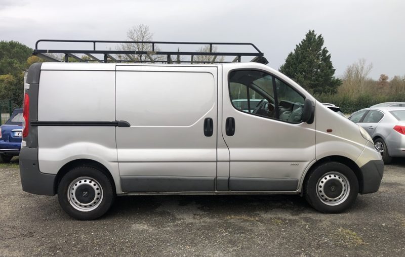 VIVARO 2.0 CDTI 90 L1H1 2900 CA PACK CLIM