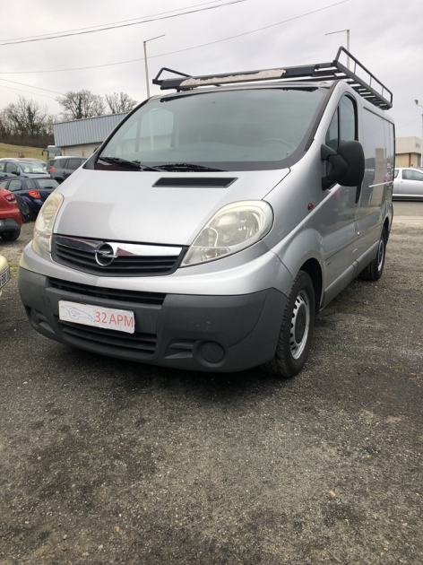 VIVARO 2.0 CDTI 90 L1H1 2900 CA PACK CLIM