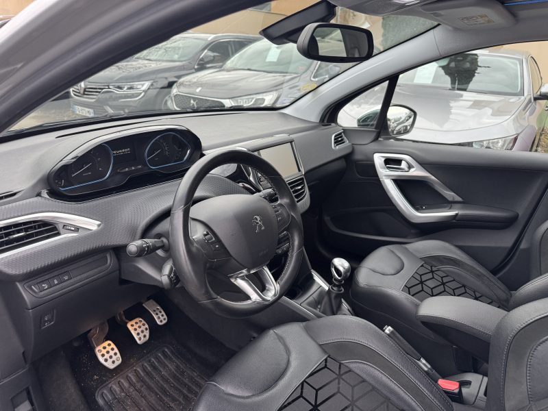 PEUGEOT 208 1.6 HDI 120 FELINE