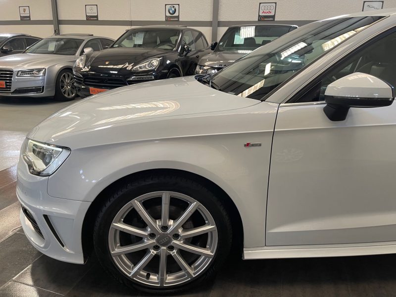 AUDI A3 2015