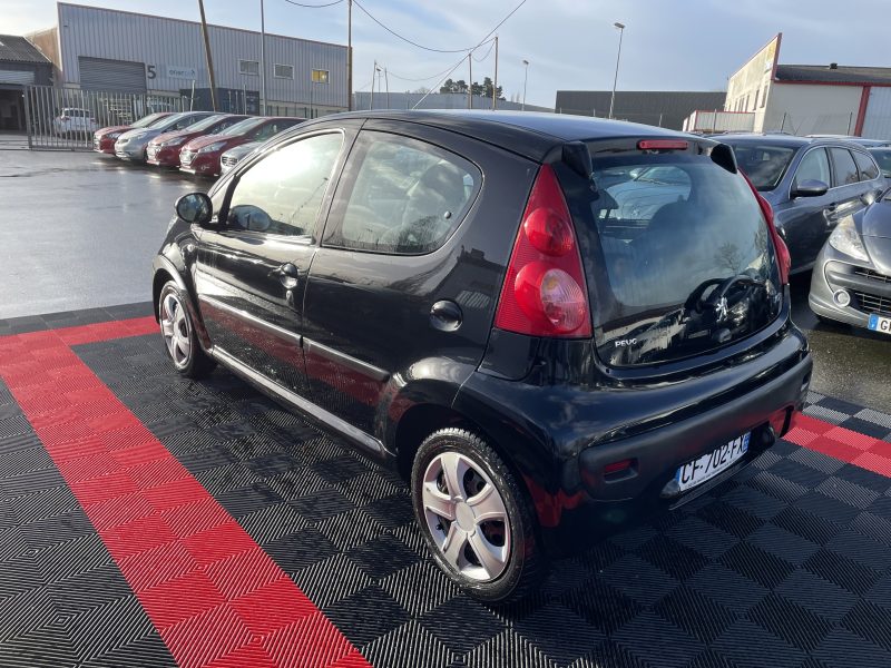 PEUGEOT 107 2008