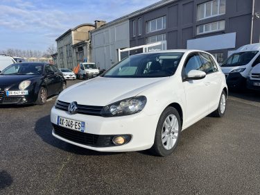 VOLKSWAGEN GOLF 2010