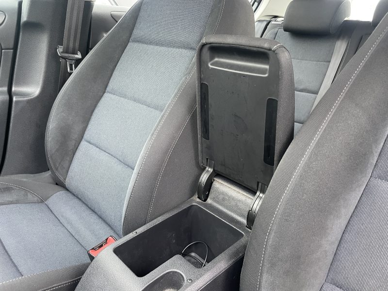 VOLKSWAGEN GOLF 1.6 TDI 105 CV STYLE