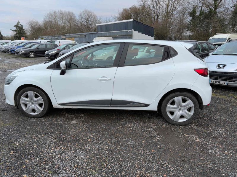 RENAULT CLIO 2015