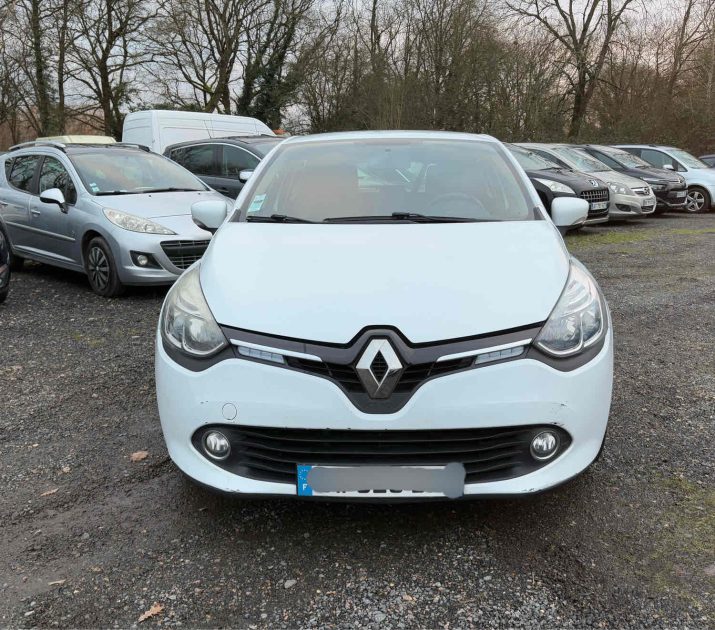 RENAULT CLIO 2015