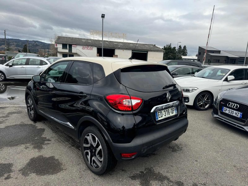 RENAULT CAPTUR 2016