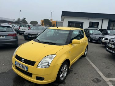 SUZUKI SWIFT 2005