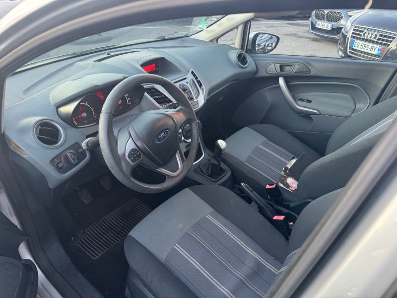 FORD FIESTA 2010