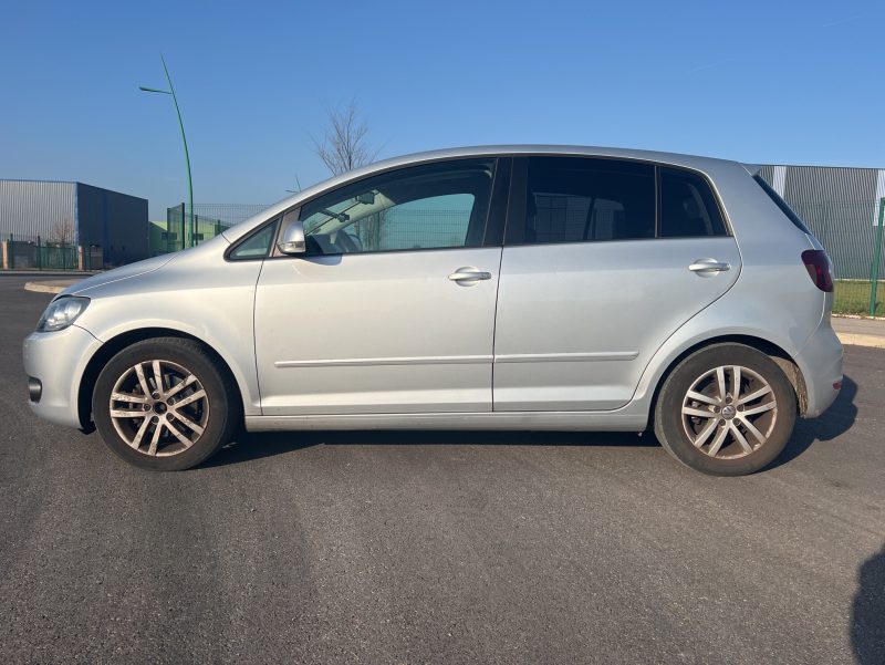 VOLKSWAGEN GOLF PLUS 1.6 TDI CONFORTLINE BLUEMOTION