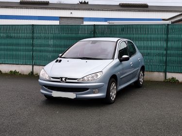 PEUGEOT 206 2005