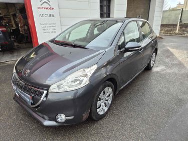 PEUGEOT 208 I  2014