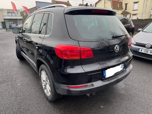 VOLKSWAGEN  TIGUAN  2015