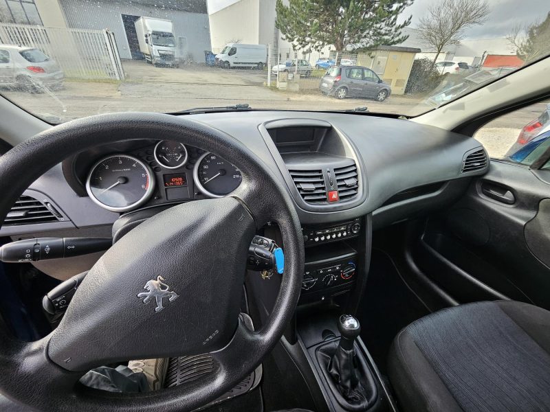 PEUGEOT 207 2008