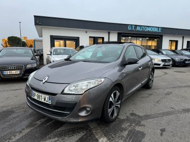 RENAULT MEGANE 2011