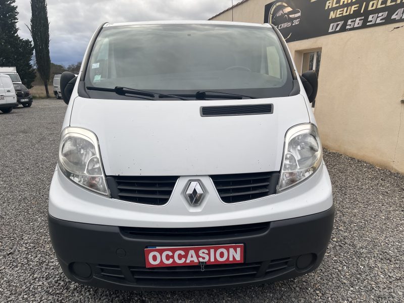 RENAULT TRAFIC 2007