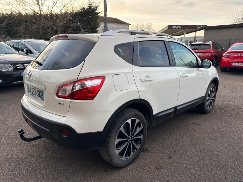 NISSAN QASHQAI 2012