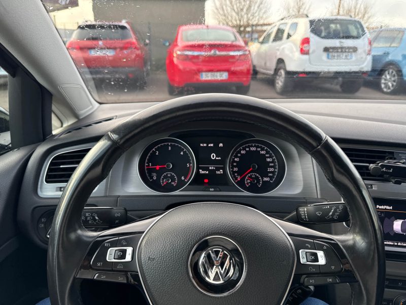 VOLKSWAGEN GOLF 2014