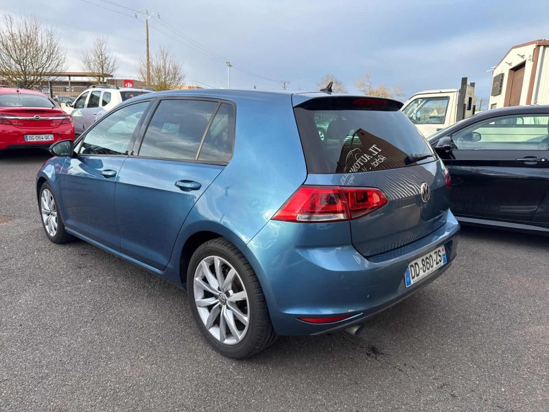 VOLKSWAGEN GOLF 2014