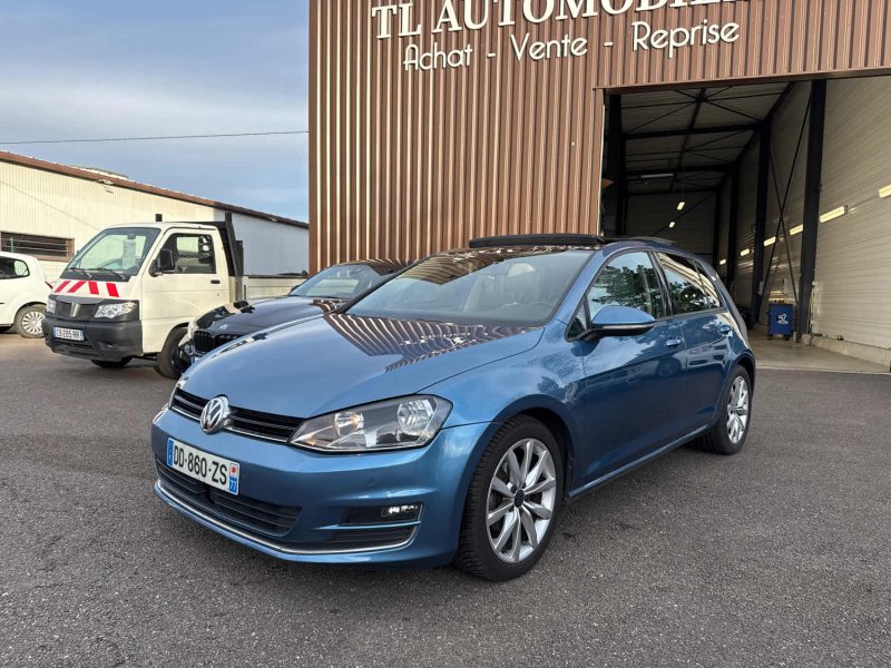 VOLKSWAGEN GOLF 2014